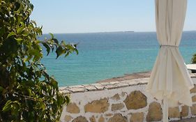 Constantinos Apartments